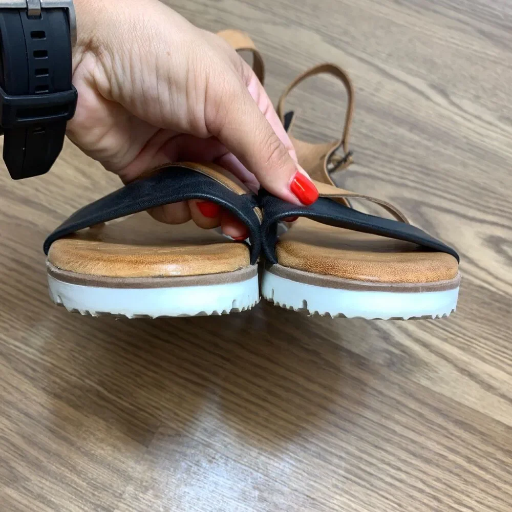 Miz Mooz Women's Shep Leather Sandal Size 38 Flat Ankle Strap Tan Black Casual‎